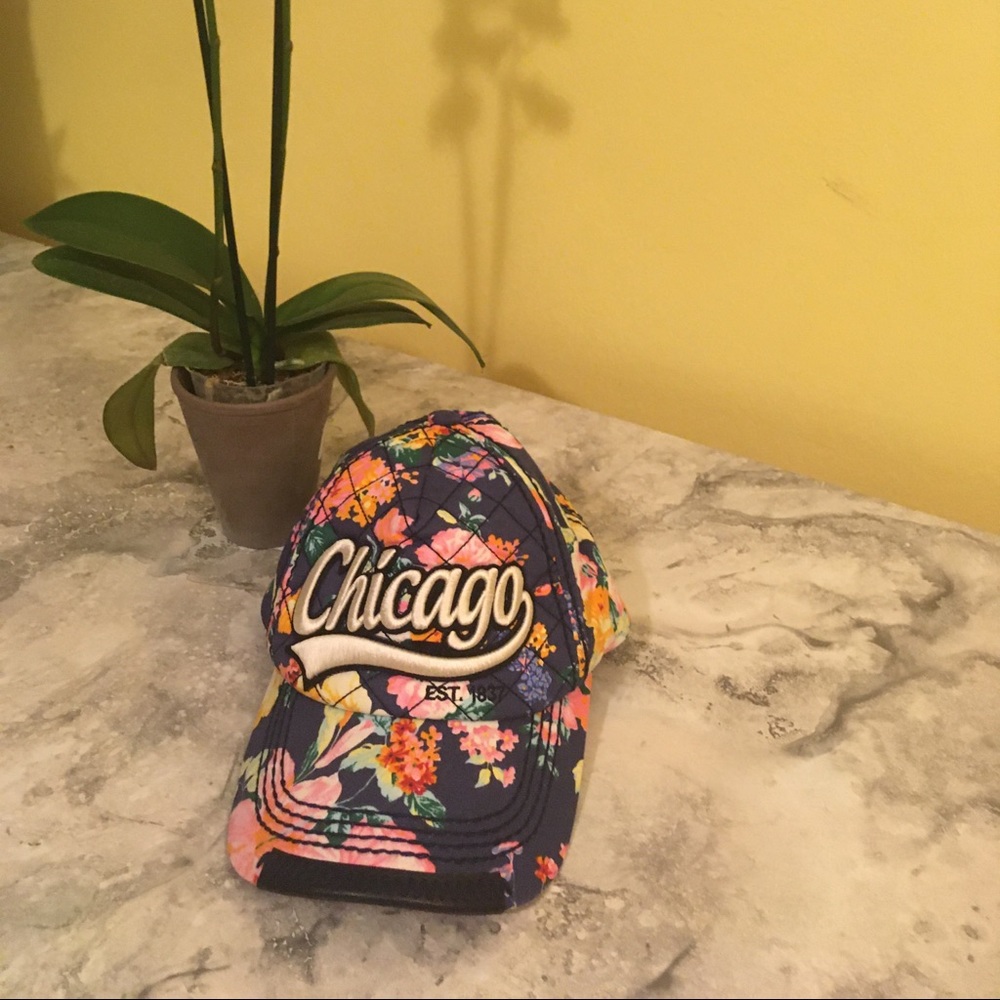 Robin Ruth Chicago SnapBack - Picture 2 of 3